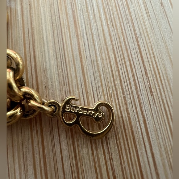 Vintage Burberry Necklace Pendant Pearl Enhancer with Chain Green Enamel Gold - Picture 6 of 13